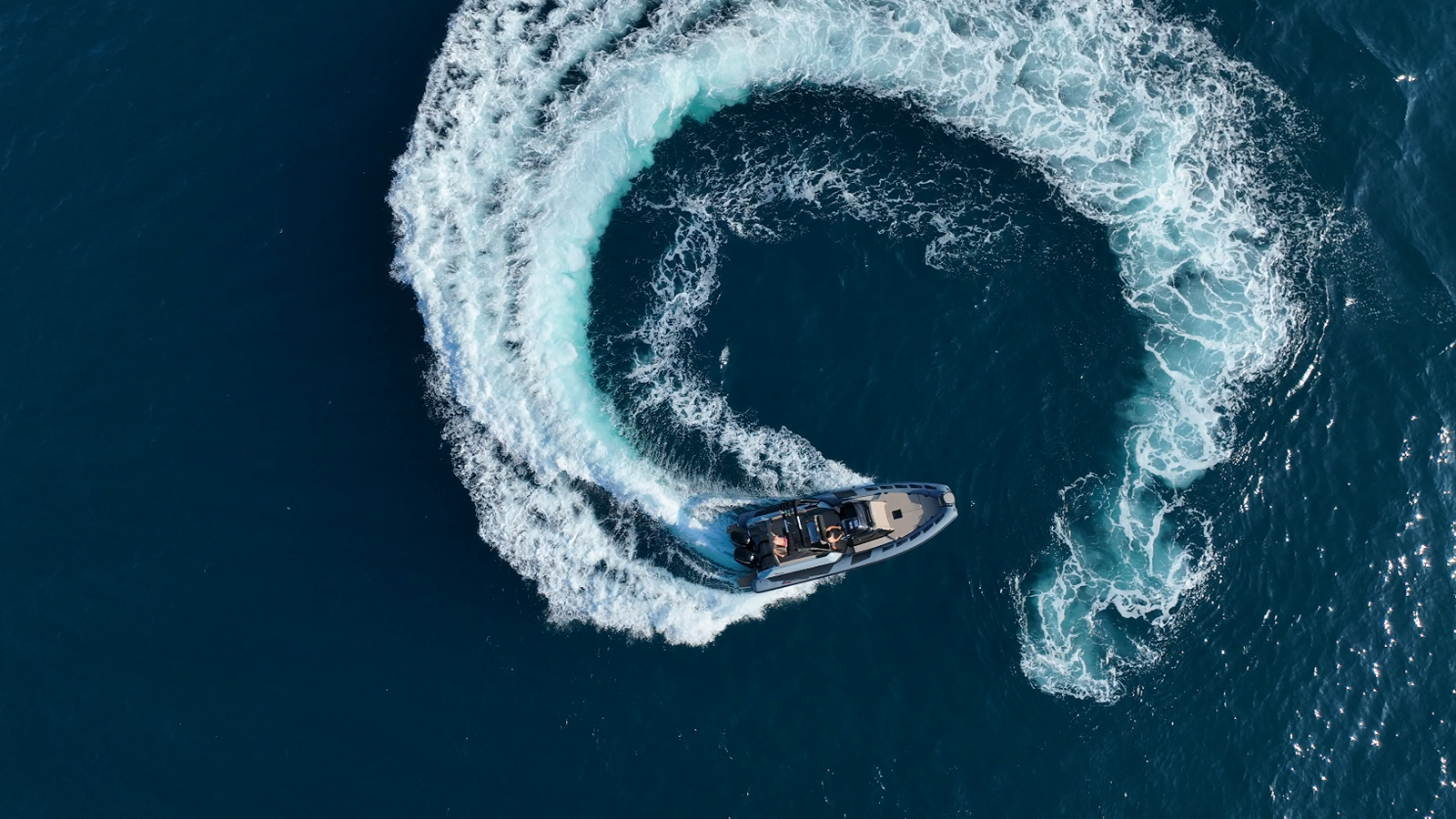 1600 ranieri rubber boat - dinghy private boat reantal rapallo (2)